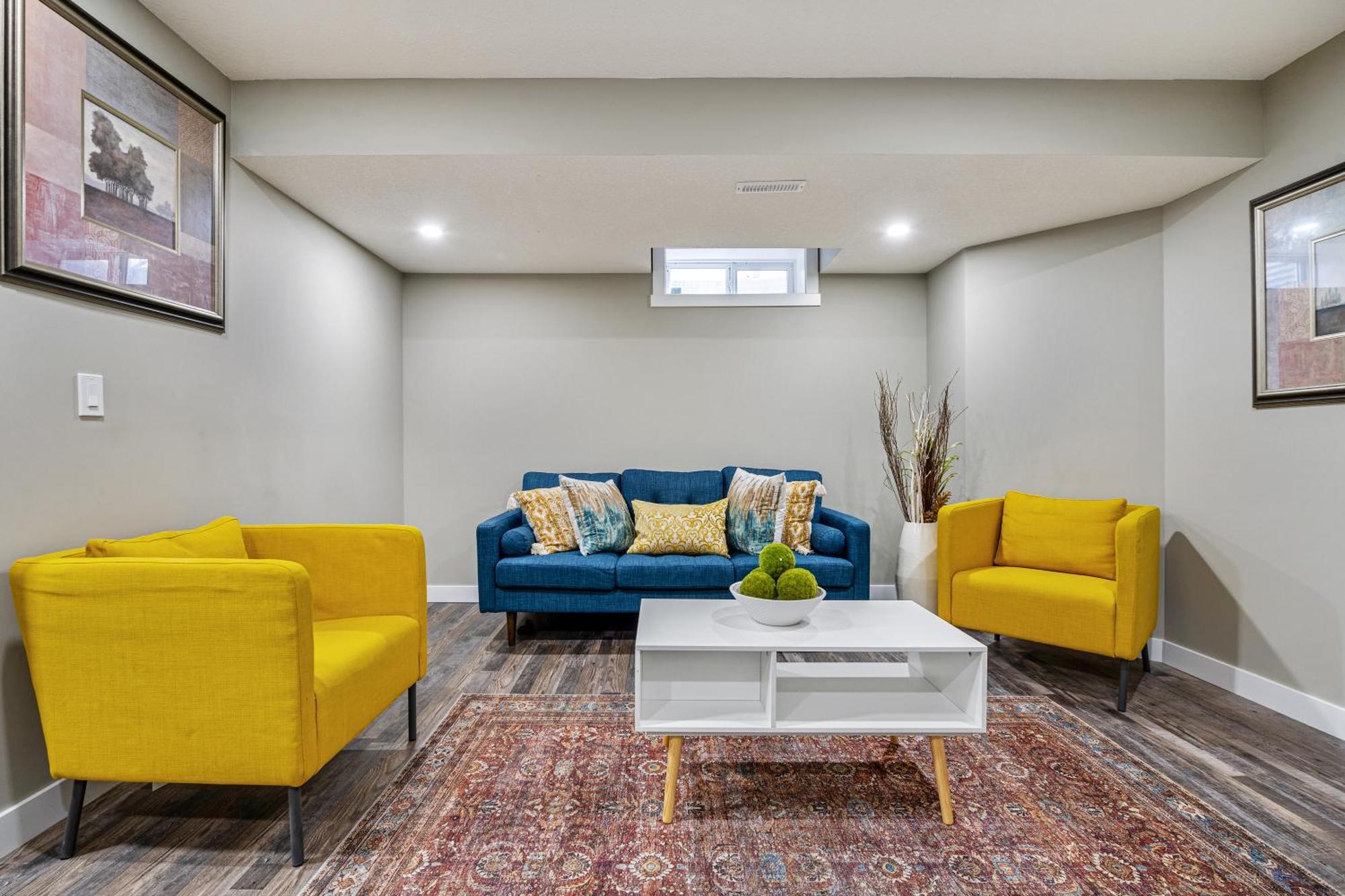 Modern 2 Bedroom Basement Suite With Laundry Calgary Luaran gambar